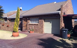 2 Bedroom Cluster in Dunnottar