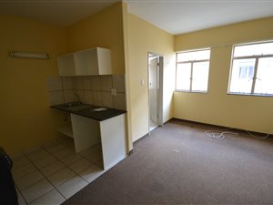 1 Bed Apartment in Germiston Central