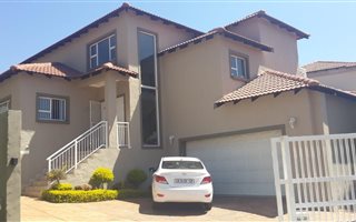 3 Bedroom House in Waterkloof