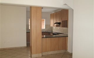 2 Bedroom Apartment in Hazeldean (Silverlakes Surroundings)