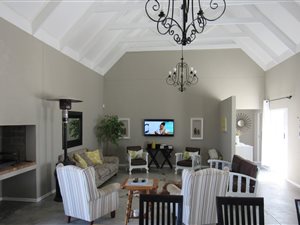 3 Bedroom House in Jacobsbaai