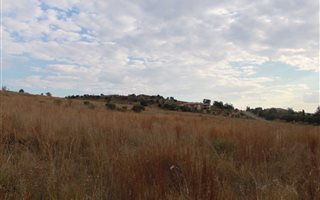 2 ha Land available in Blue Saddle Ranches