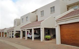 1 Bedroom Apartment in Northcliff