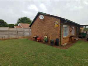4 Bed House in Daspoort