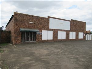677 m² Commercial space in Richem