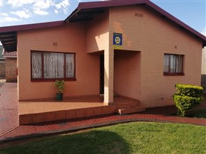 5 Bed House in Lebowakgomo
