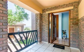 4 Bedroom House in Klein Brak River