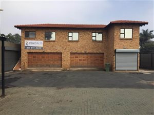 200 m² Office Space in Florentia