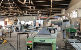 600 m² Industrial space in Alrode