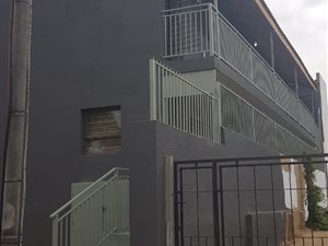 1 Bed Apartment in Coronationville