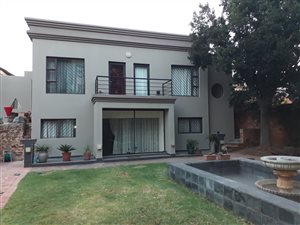 2 Bed Duplex in Glenvista