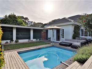 3 Bed House in Claremont