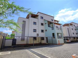 2 Bed Apartment in Ferndale