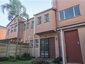 3 Bed Townhouse in Arboretum