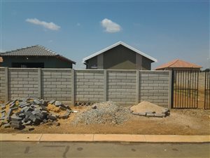 2 Bedroom House in Savanna City