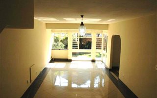 3 Bedroom Duplex in Morninghill