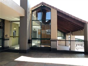 261 m² Commercial space in Bedfordview