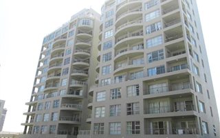 2 Bedroom Apartment in Bloubergrant