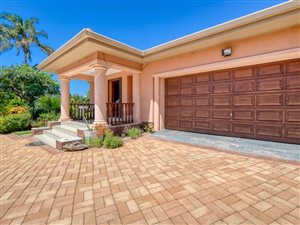 5 Bed House in Kloof