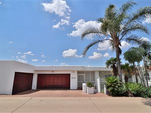 4 Bed House in Rietondale