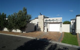 3 Bedroom House in Fernwood Estate