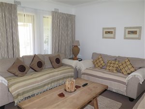 3 Bed Apartment in Castleton