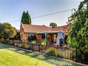 2 Bed House in Blue Gill