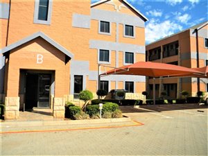 1 Bed Apartment in Langenhoven Park