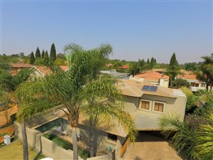 3 Bed Duplex in Centurion Golf Estate