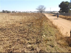 Commercial space in Daveyton
