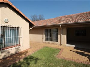 2 Bed House in Rynfield