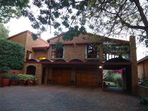3 Bed House in Waterkloof Ridge