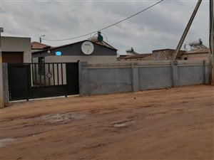 1 Bed House in Roodekop