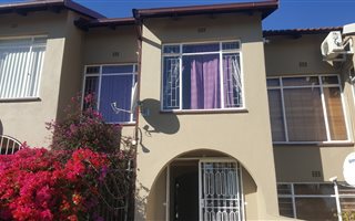 2 Bedroom Townhouse in Quellerina