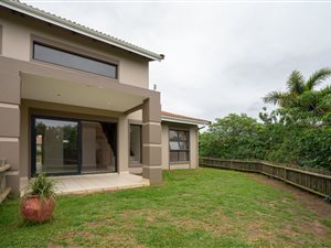3 Bed Townhouse in Palm Lakes Estate