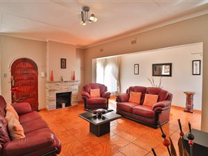 3 Bed House in Eldorado Park