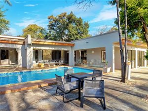 4 Bed House in River Club