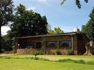 8.6 ha Farm in Magaliesburg