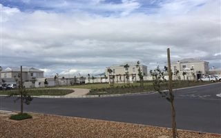 3 Bedroom House in Sunningdale