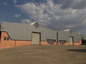 2360 m² Industrial space in Gateway Industrial Park