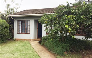 1 Bedroom Garden Cottage in Hillcrest Central