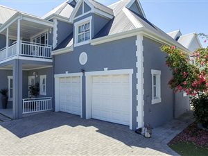 3 Bed House in Greenways Golf Estate