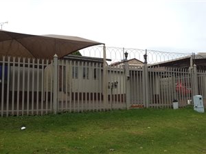 3 Bed House in Laudium