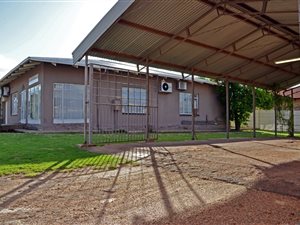 221 m² Commercial space in Parys