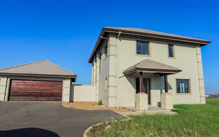 3 Bedroom House in Hillcrest Central