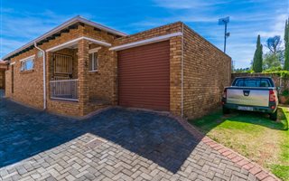 2 Bedroom Townhouse in Wilro Park