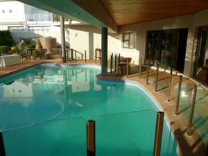 4 Bed House in Linkside