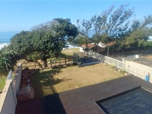 3 Bed Duplex in La Mercy