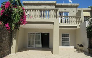 2 Bedroom Duplex in Khyber Rock