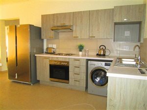2 Bedroom Apartment in Carlswald Estate